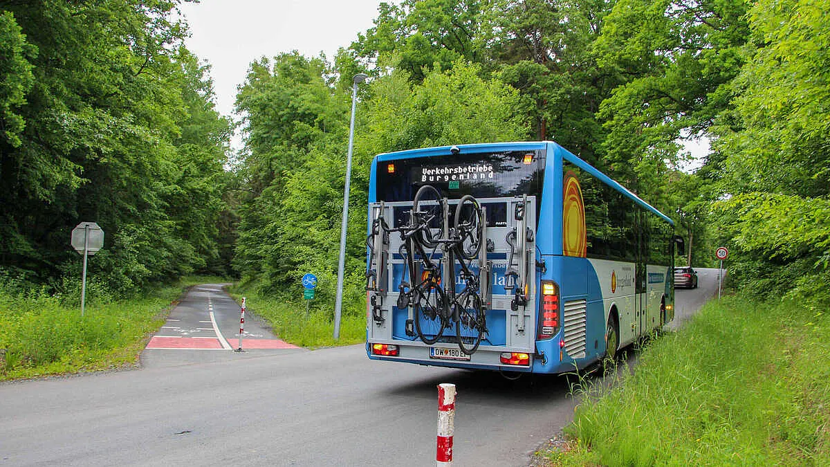  Bus with bike racks and bikes