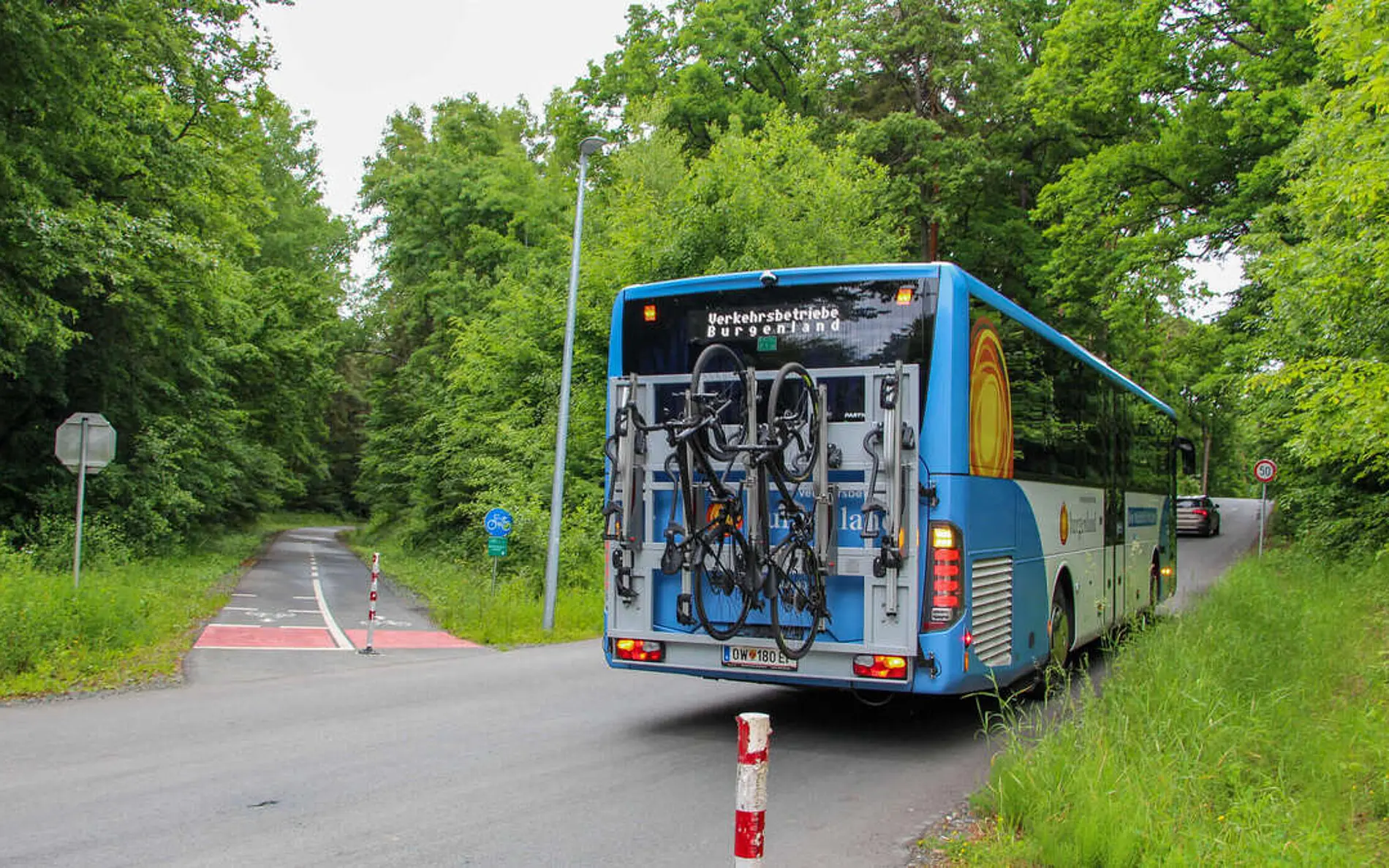  Bus with bike racks and bikes
